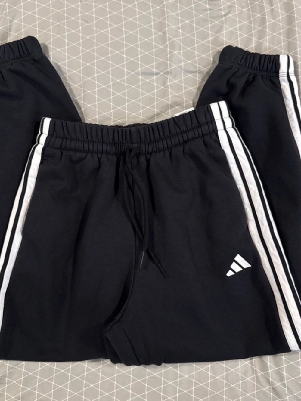 Black Adidas Swetapants